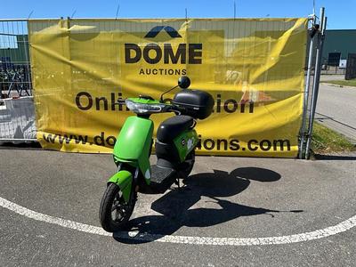 Overzichtsfoto van Super SOCO CUx Elektrische Scooter